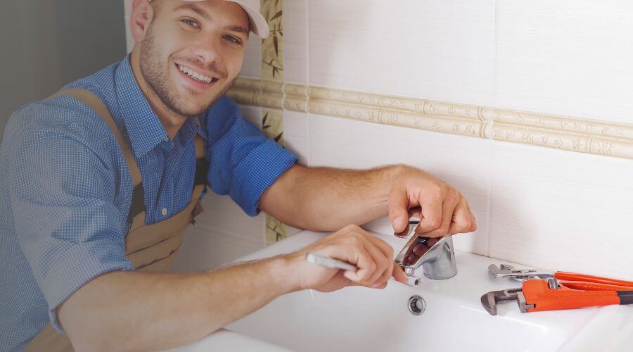 Handle or spout repair in Castalia, NC